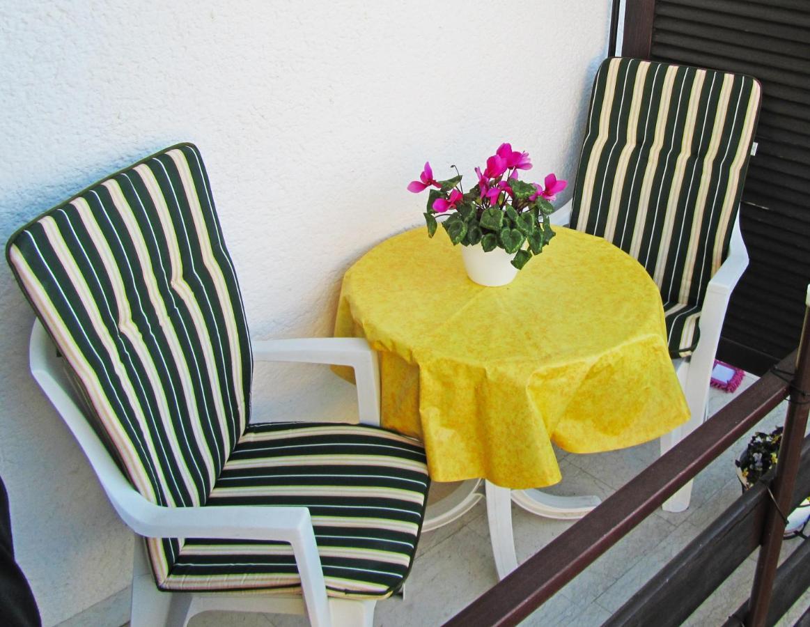 פורץ Apartments Zrinka 793 מראה חיצוני תמונה